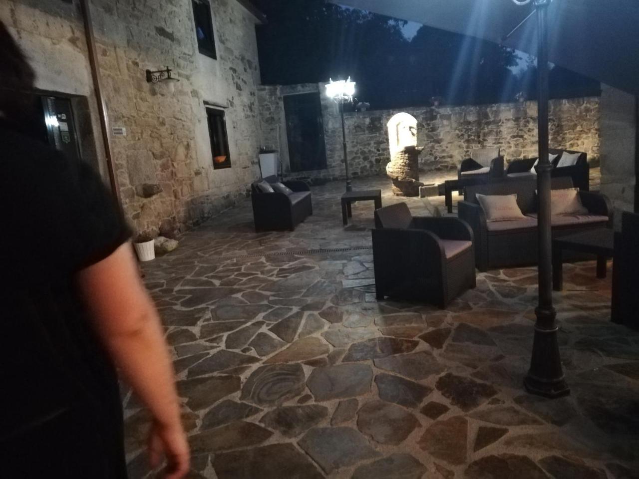Hosteria Calixtino Palas de Rei Exterior photo