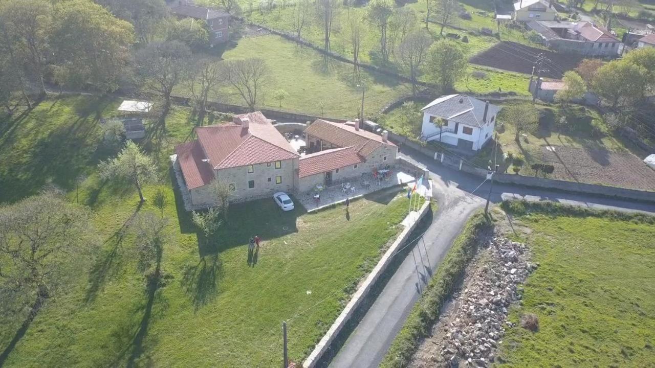 Hosteria Calixtino Palas de Rei Exterior photo